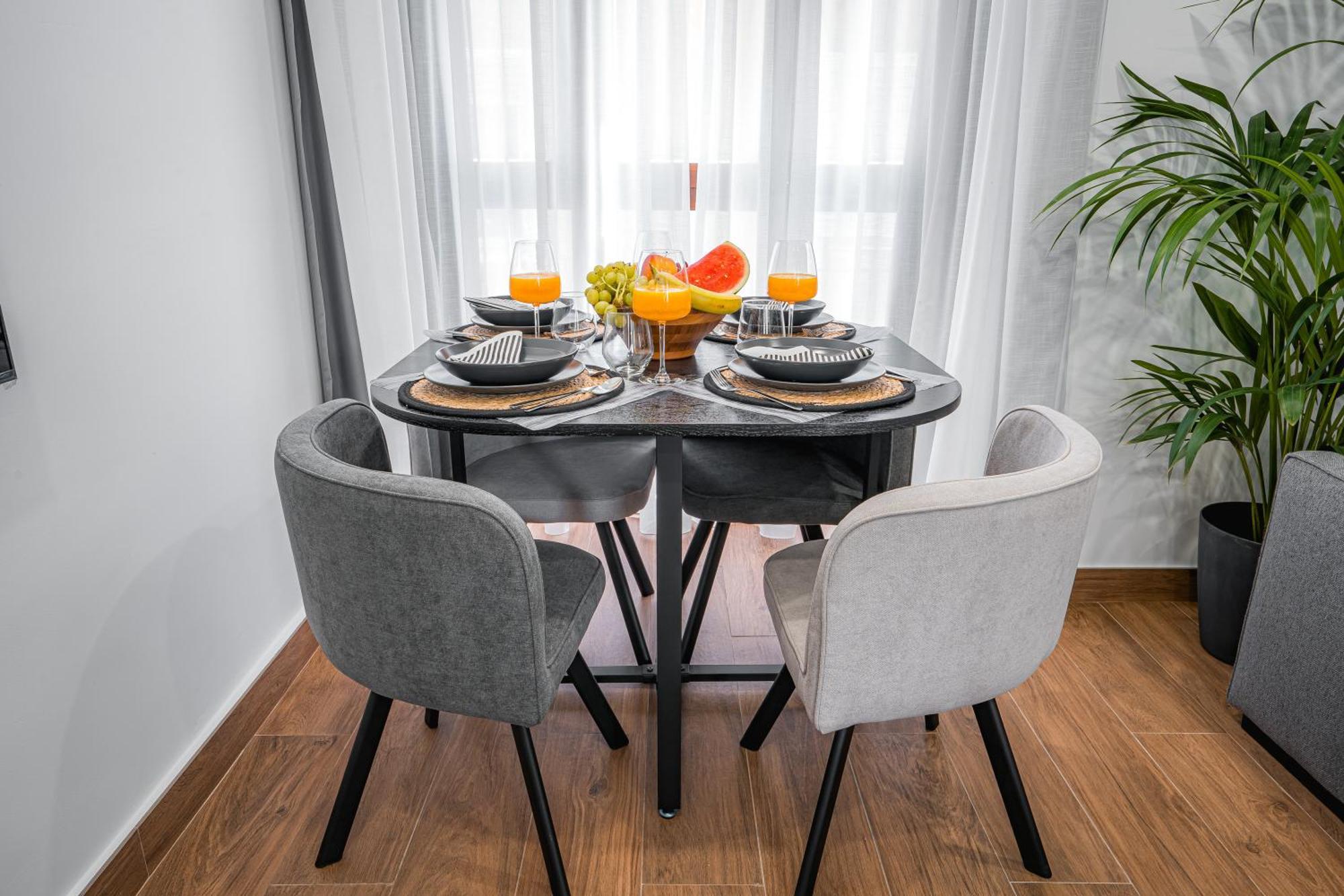 Apartamento La Tana Centro 2 กรานาดา ภายนอก รูปภาพ