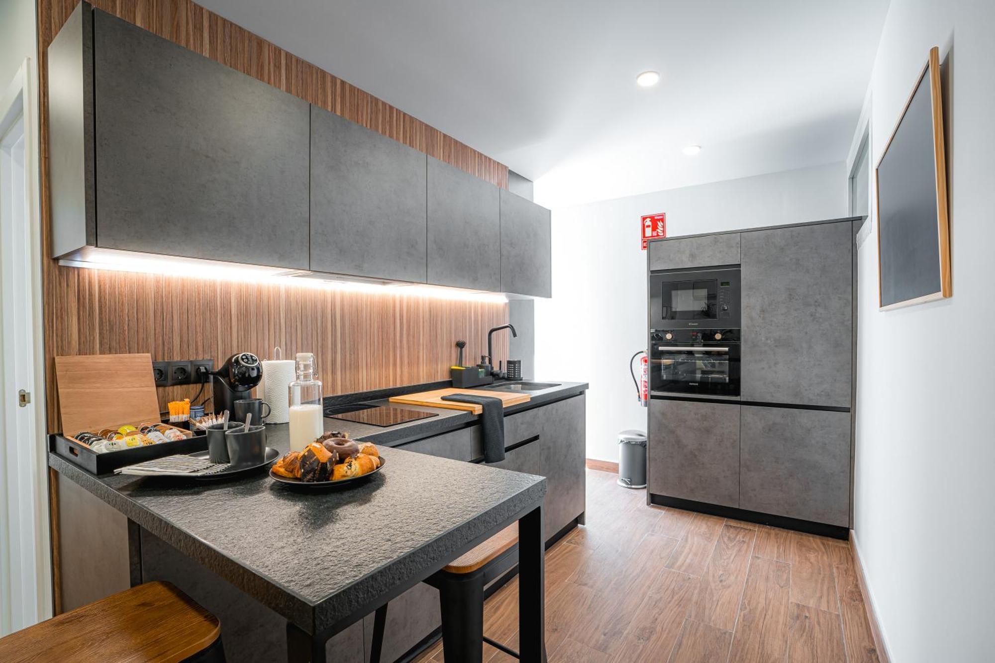Apartamento La Tana Centro 2 กรานาดา ภายนอก รูปภาพ