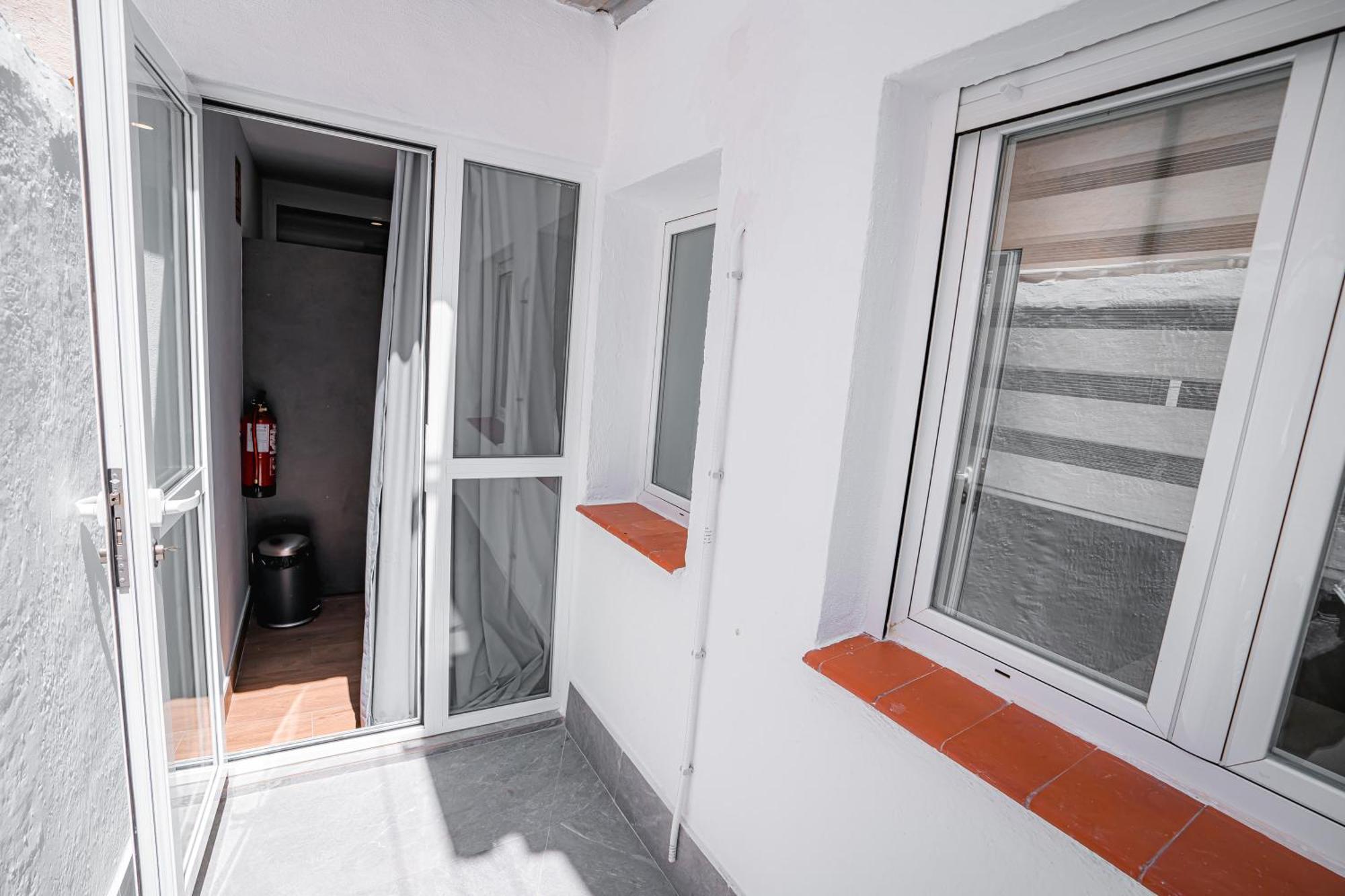 Apartamento La Tana Centro 2 กรานาดา ภายนอก รูปภาพ